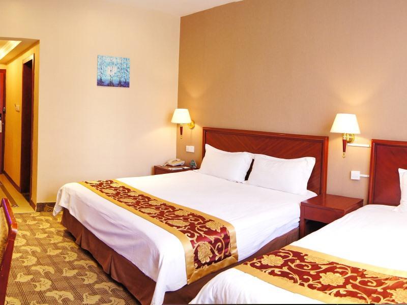 Greentree Inn Henan Luoyang Peony Square Business Hotel Екстер'єр фото