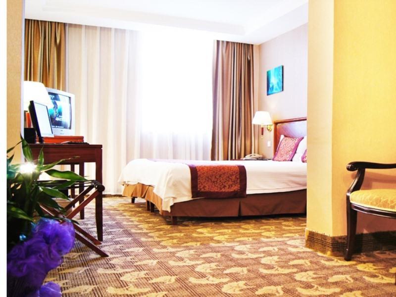 Greentree Inn Henan Luoyang Peony Square Business Hotel Екстер'єр фото