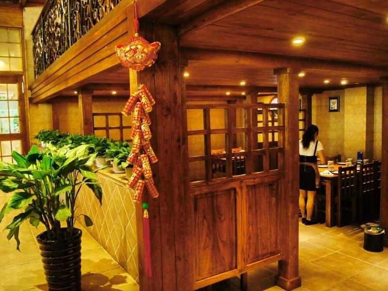 Greentree Inn Henan Luoyang Peony Square Business Hotel Екстер'єр фото